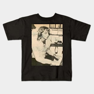 Retro Manilow Kids T-Shirt